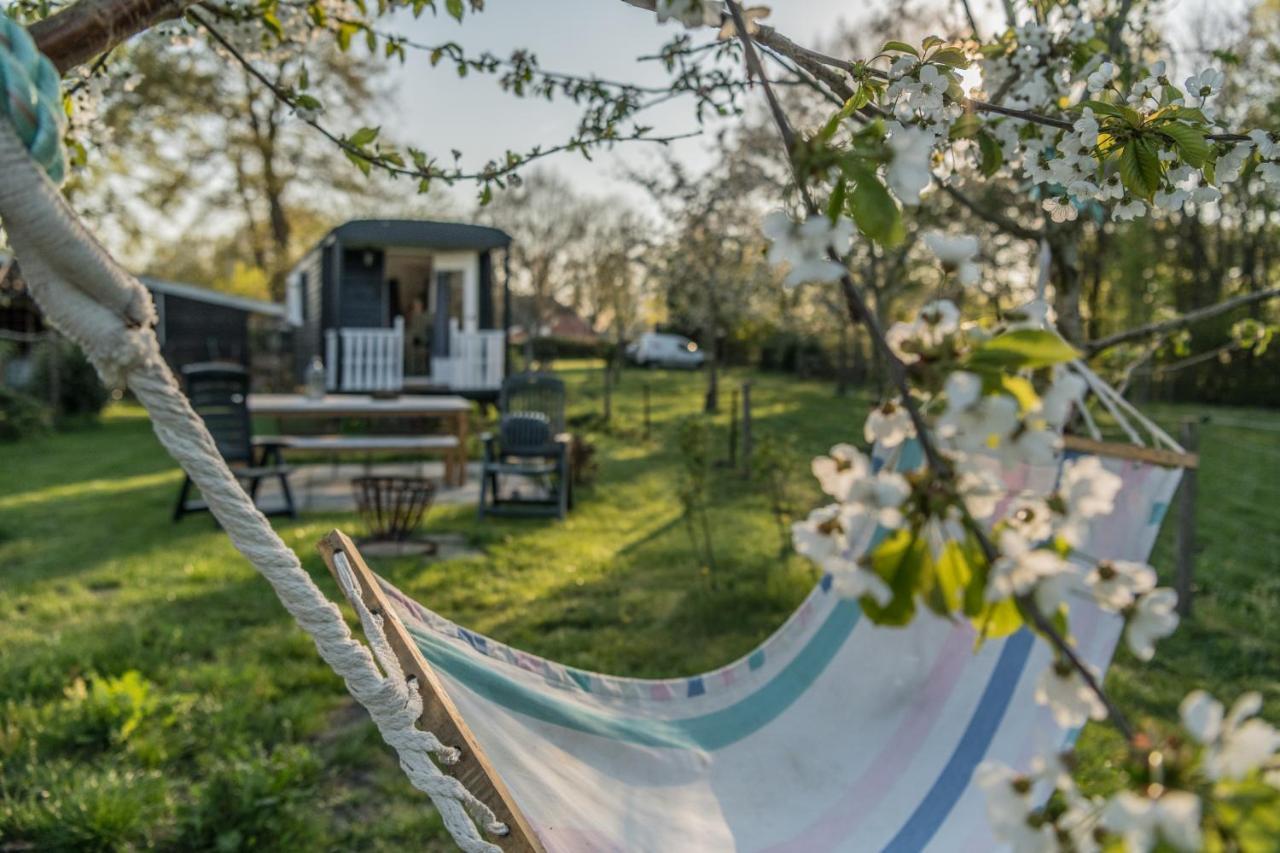 Pipowagen Elsebein Groningen Westerwolde Unieke Ligging Met Eigen Tuin En Vrij Uitzicht Over Veld Naar Natuurgebied Onstwedde エクステリア 写真